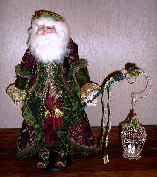 Papa Winterberry Christmas Doll - Katherine Collection